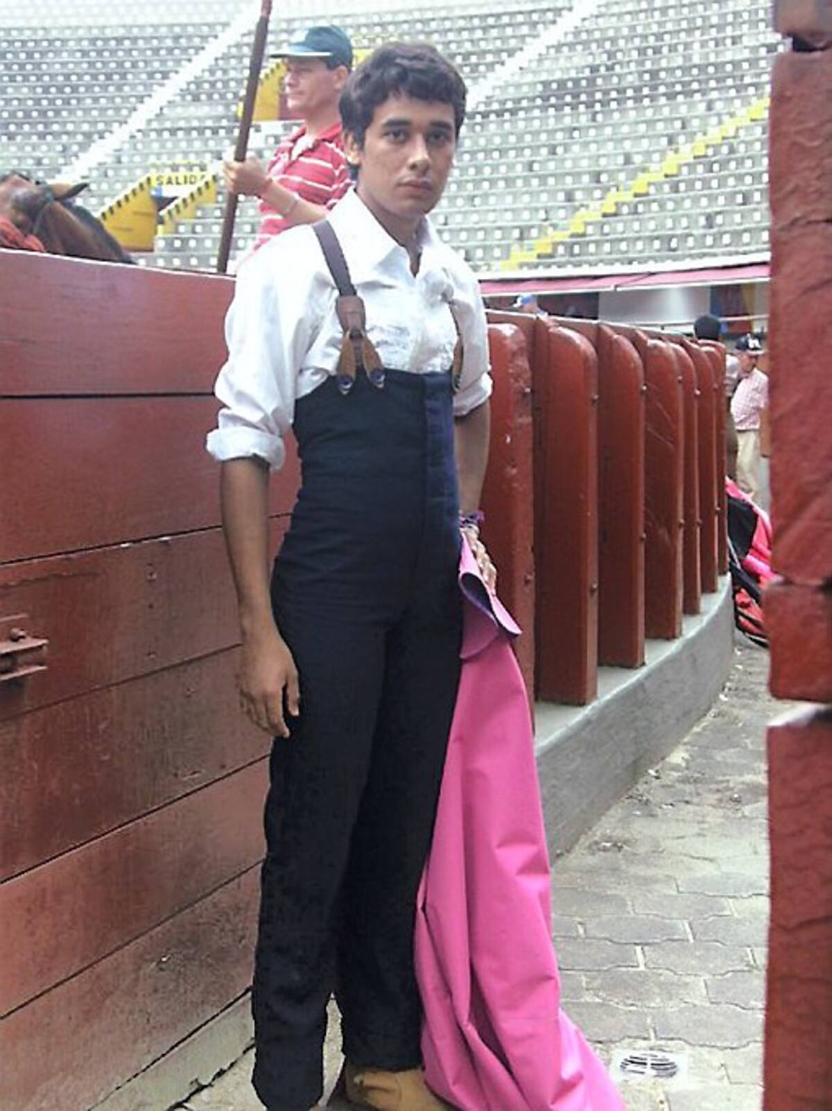 El novillero sincelejano, Sebastián Fonseca Contreras, podría estar también en la Feria de Manizales, sí debuta con éxito en las preferias de Cali. Foto/ Cortesía