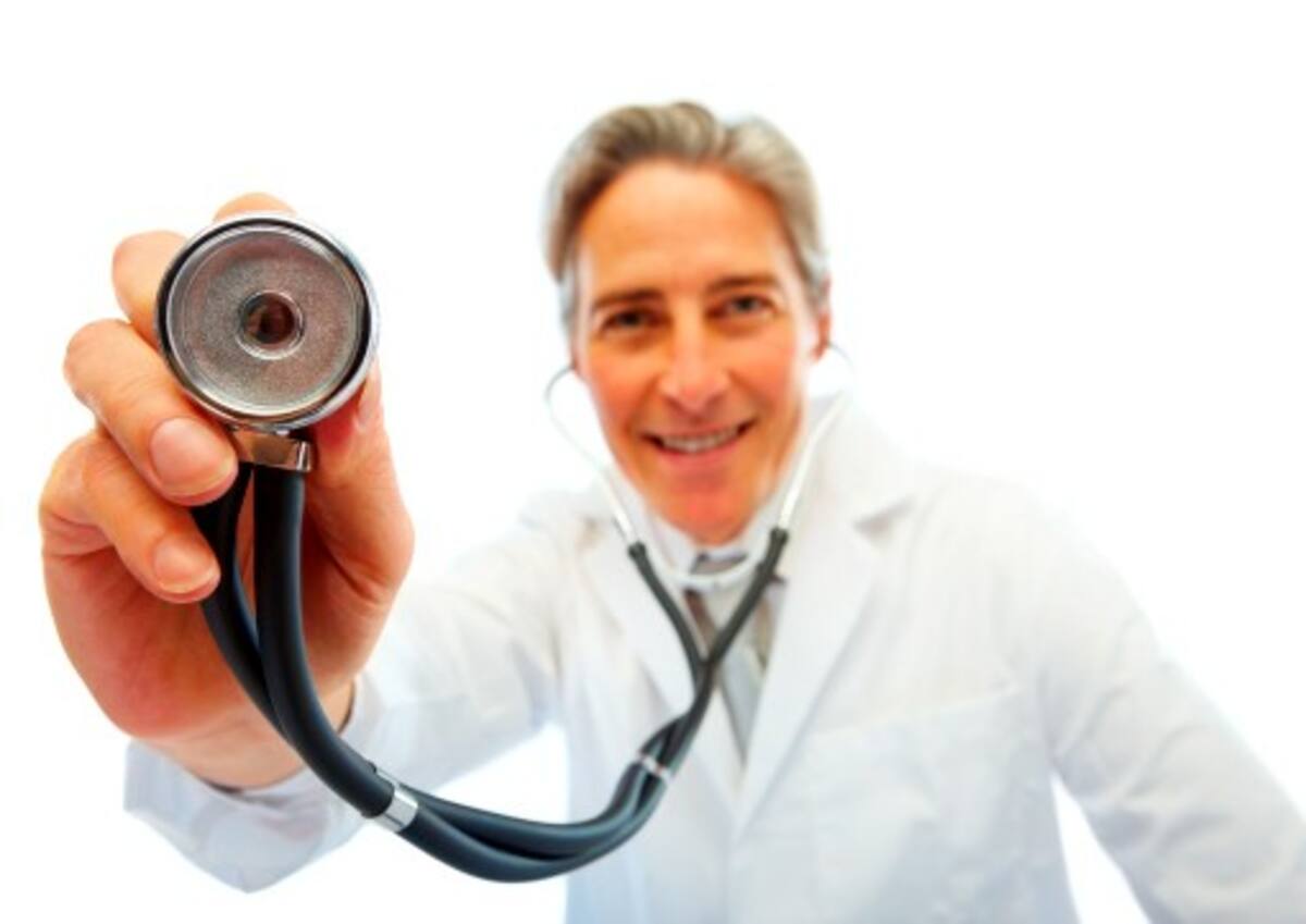 Entre cada dos y tres meses usted debe asistir a consulta médica preventiva. 123 ROYALTY FREE