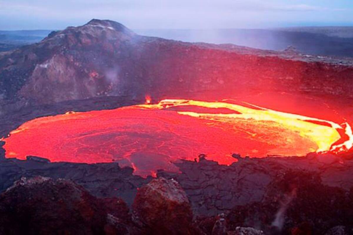 El volcán hawaiano de Kilauea entra en erupción