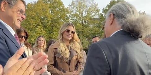 La primera dama Ana Lucía Pineda lleva la artesanía colombiana a París