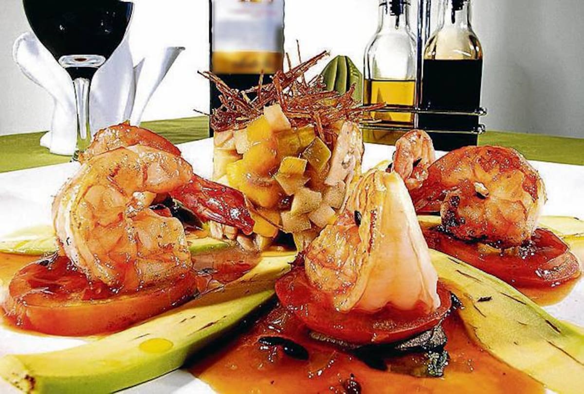 Langostinos salon, una perfecta combinación de ingredientes que describen la cocina egipcia.