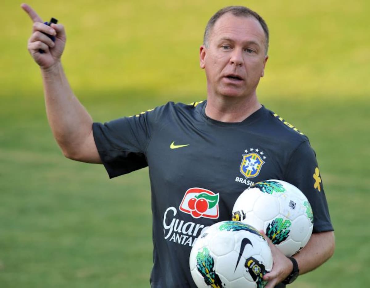 Mano Menezes. AFP NELSON ALMEIDA