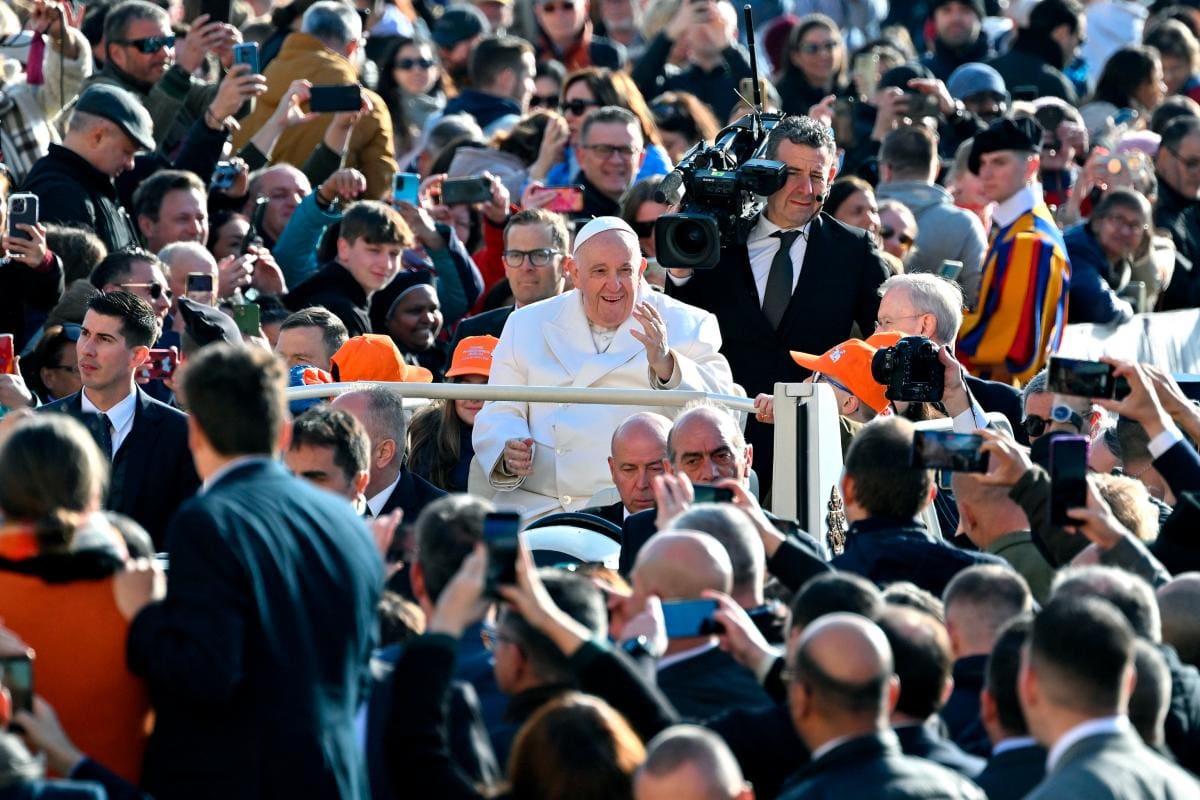 Papa Francisco sufre infección respiratoria, ¿qué pasó?