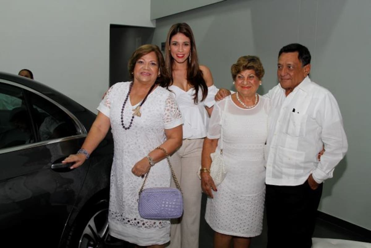María Eugenia López, Jenifer Torres, Maty Juan y Blas Retamoso. Maruja Parra-El Universal.