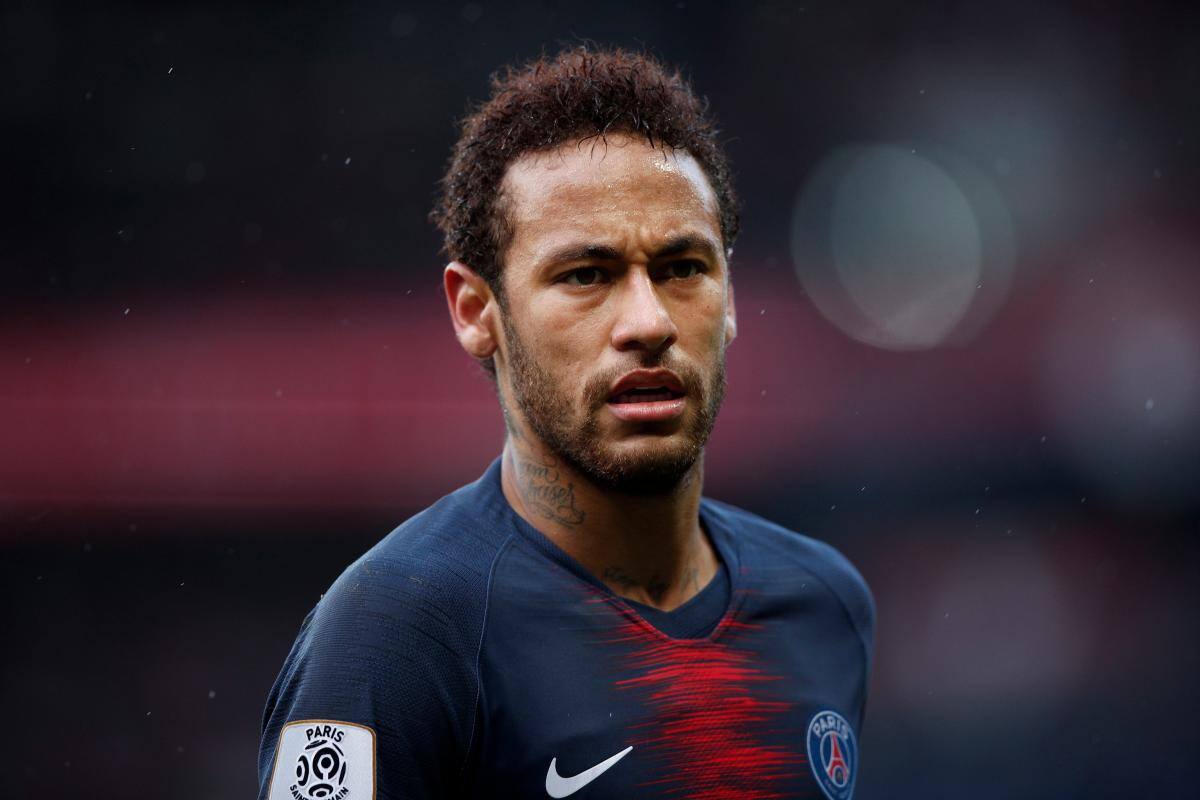 La Policía investigará a Neymar por divulgar fotos de la mujer que le acusó