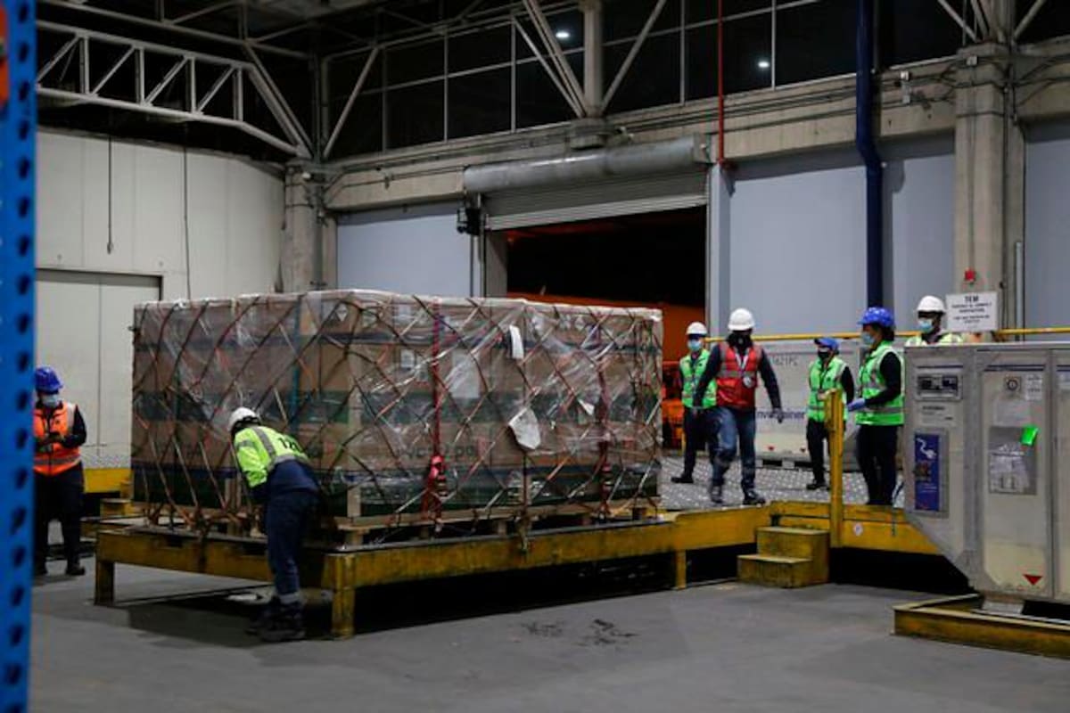 Llegaron a Colombia las primeras 480.000 vacunas de Janssen