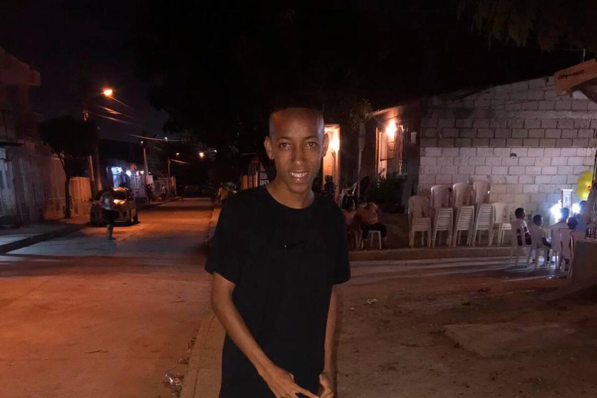 Accidente en Ceballos: chocó en moto contra baranda de metal y murió