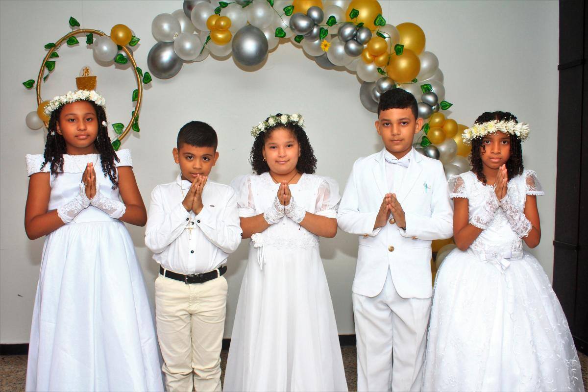 Emma Bertel, Diego Almanza, María Gabriela Reason, Jorge David Jiménez y Kimberly Vargas.//Foto: Julio Castaño - El Universal.
