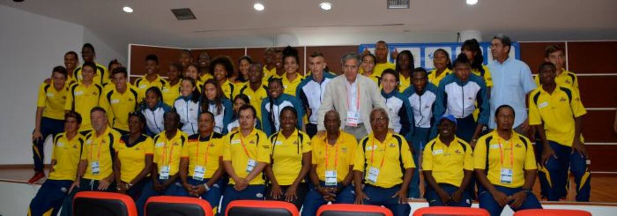 Delegación colombiana en el Mundial de atletismo de menores. CORTESÍA