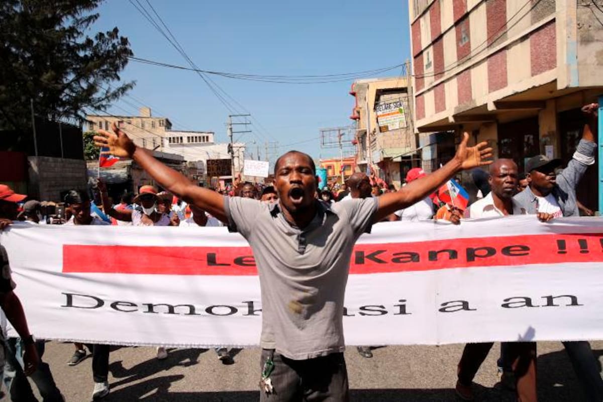 Miles de haitianos toman las calles para exigir la renuncia de Moise