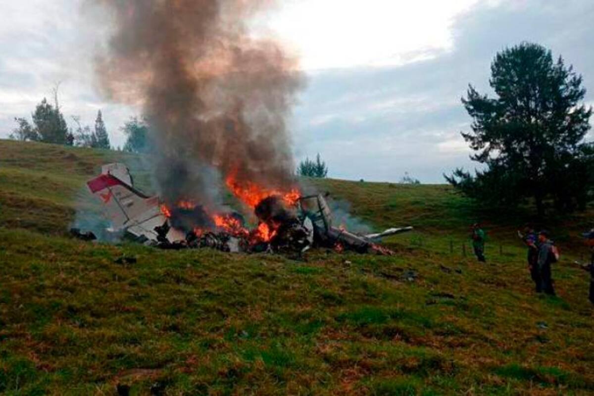 Avioneta tipo ambulancia se accidentó y fallecieron los cuatro ocupantes