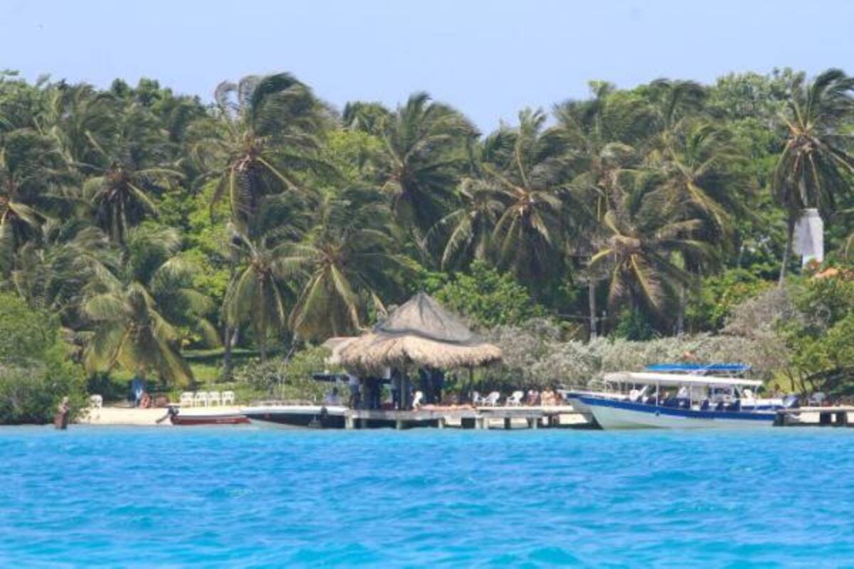 Se ahoga turista chileno frente a Punta Brava, Islas del Rosario