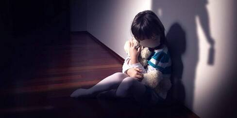4 estrategias para que el Gobierno ponga fin a la violencia infantil
