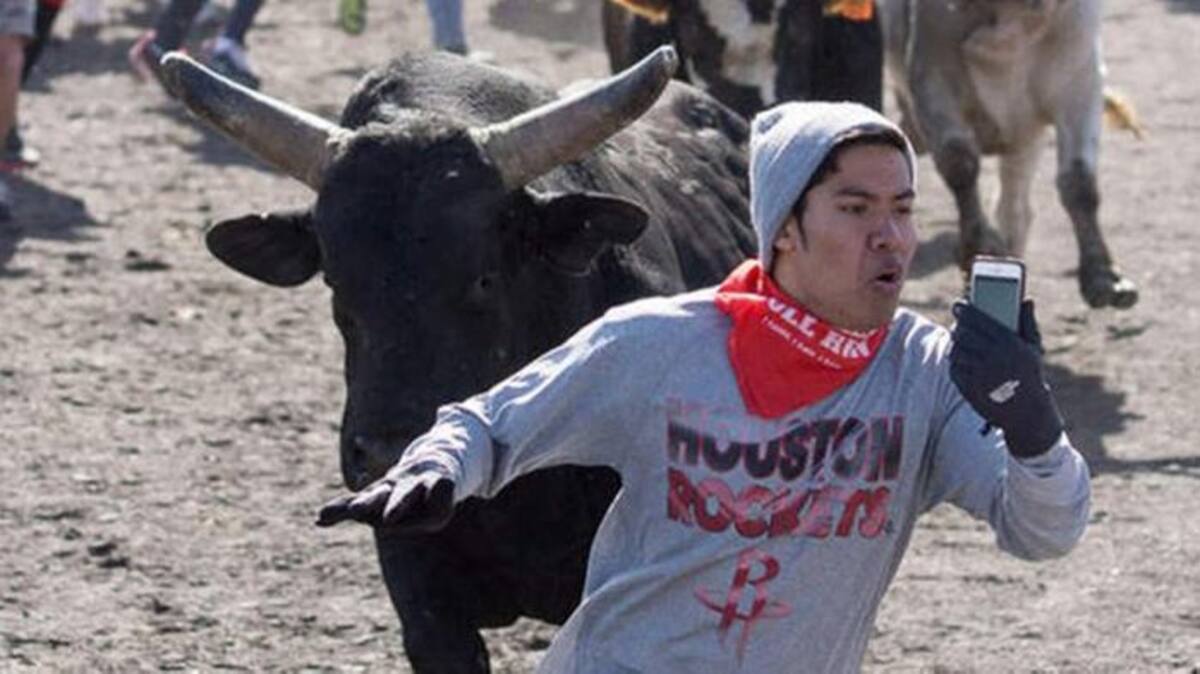 Instagram - Facebook