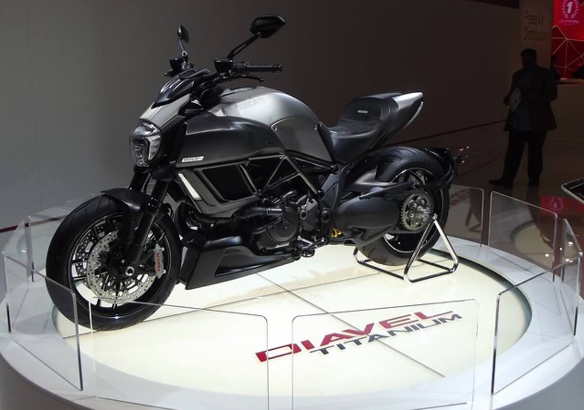 Algunos analistas enfatizaron que se han creado varias restricciones a los motociclistas y por eso se empezó a desincentivar el consumo. COLPRENSA