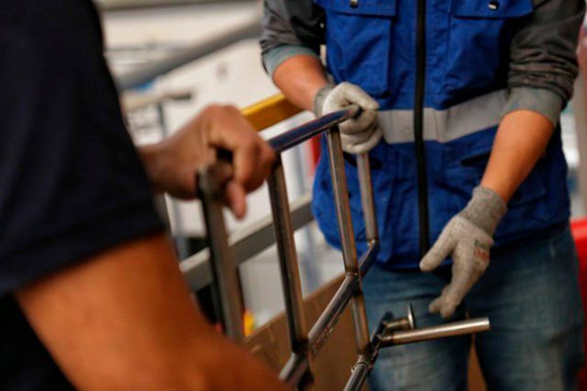 Producción industrial subió 15,5 % anual en septiembre