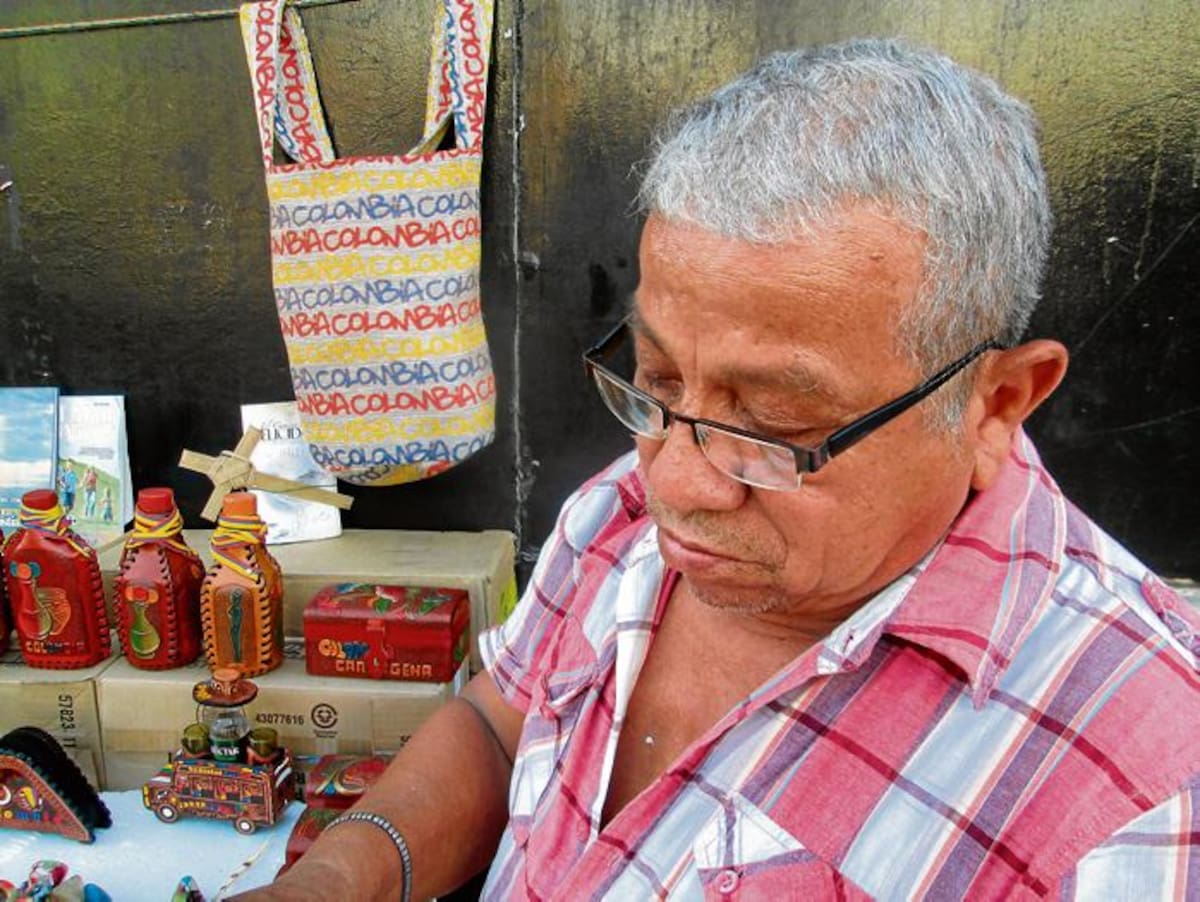 Amaury Vásquez Mendoza, vendedor informal. PEDRO TORRES, GENTE BAHÍA - EL UNIVERSAL
