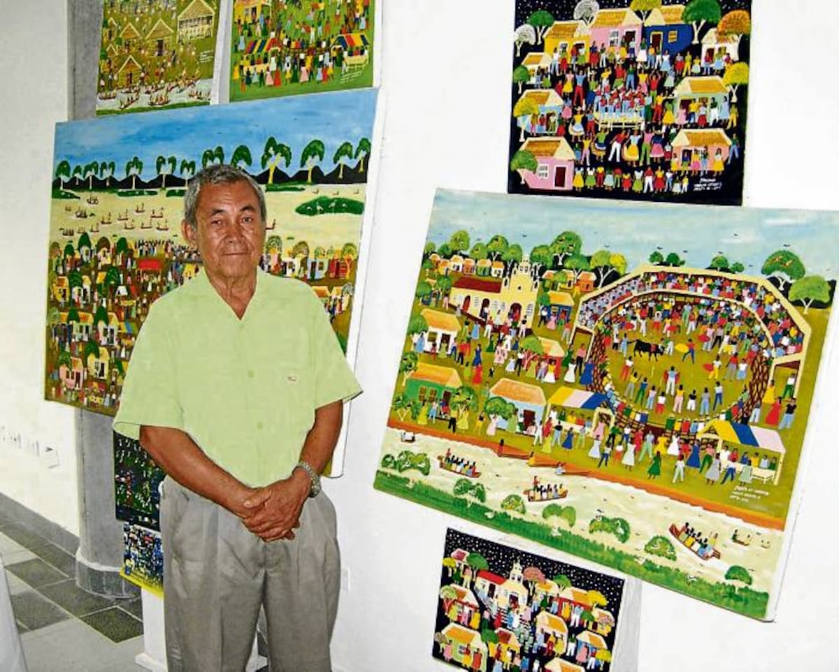El artista sinuano Marcial Alegría en su taller de San Sebastián.