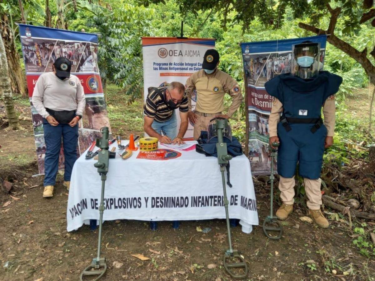 La labor fue desarrollada por el grupo de Explosivos y Desminado de Infantería de Marina.