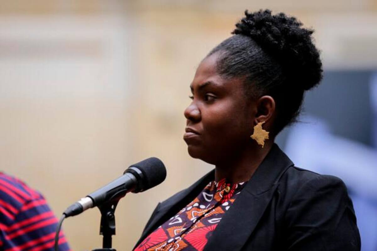 Francia se pronuncia sobre su “poca” aparición en público y en el exterior