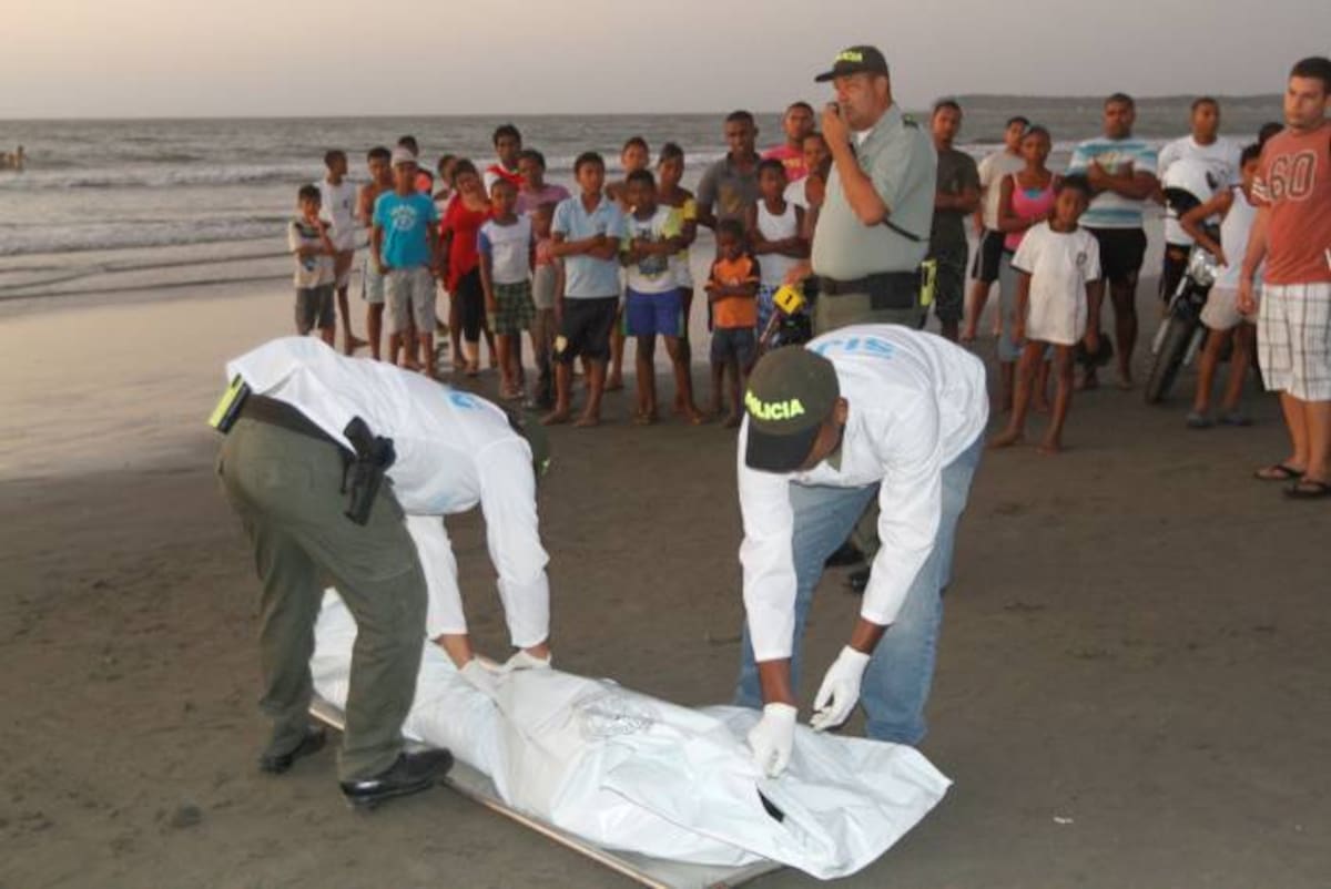 Erwin Hernández, de 27 años, murió el domingo 22 de enero en las playas de La Boquilla. Era la primera vez que el joven, oriundo de Maicao (Guajira) y residente en Sampués (Sucre), visitaba el corregimiento. JULIO CASTAÑO BELTRÁN - EL UNIVERSAL