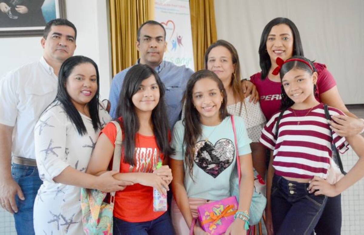 Edwin De Oro, Darling Gómez, Melany De Oro, Jorge Gutiérrez, Luz Dary Rosales, Isabella Gutiérrez R., Karina Ospino y Siaad Castro. CORTESÍA
