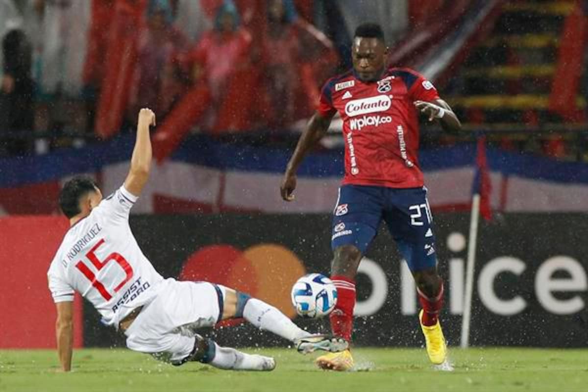 Independiente Medellín gana y lidera su grupo en la Copa Libertadores