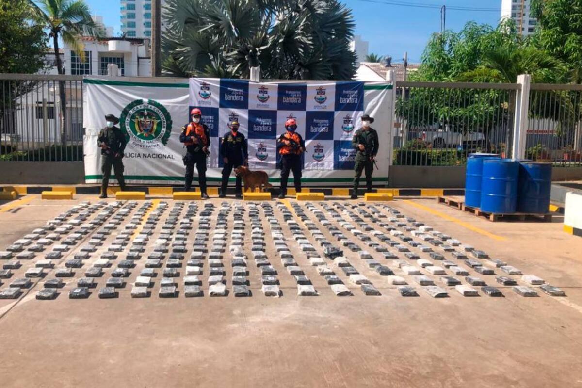 Incautan 357 kilos de cocaína en puerto de Cartagena