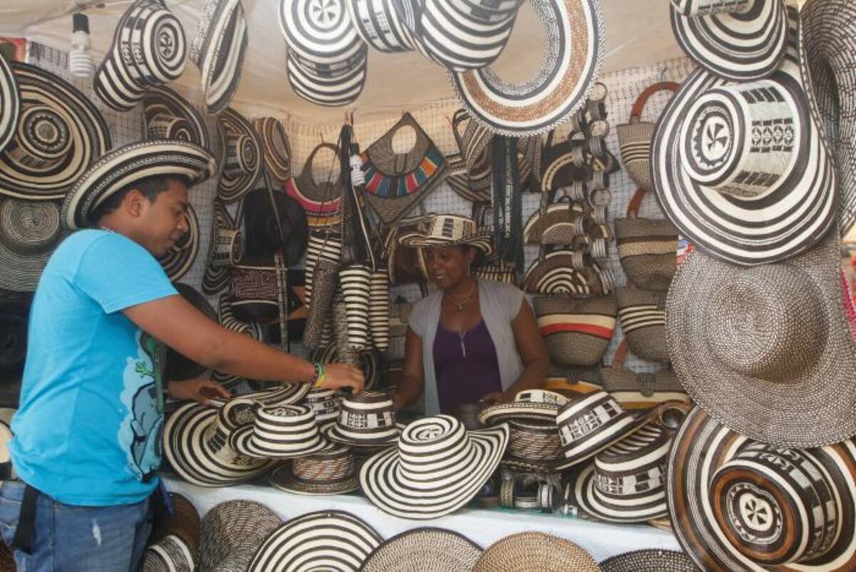 En la 62 Feria Artesanal y Cultural del Caribe usted puede conseguir los sombreros vueltiaos originales. Julio Castaño