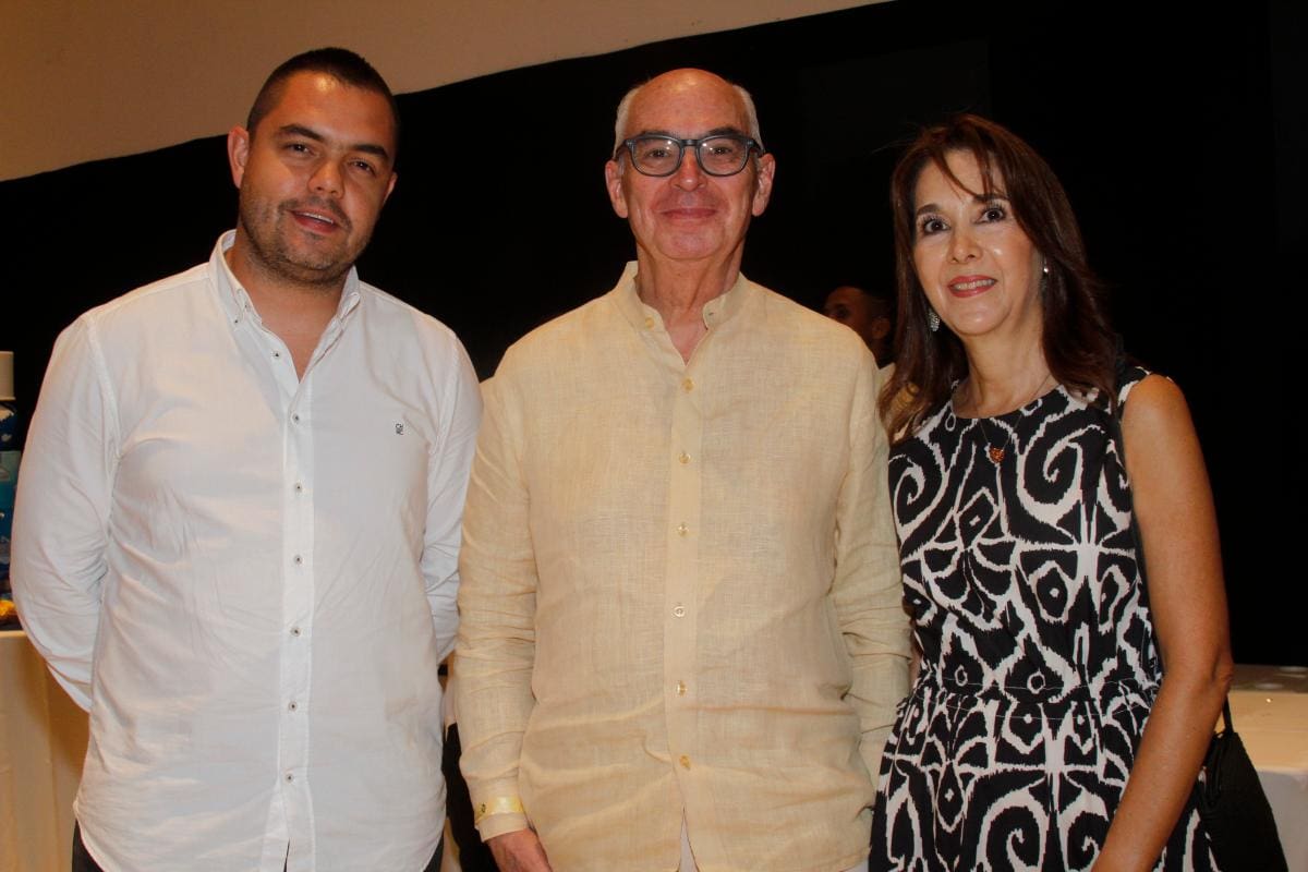 Sergio Mejía, Martín Ibarra y Carmenza Gómez.