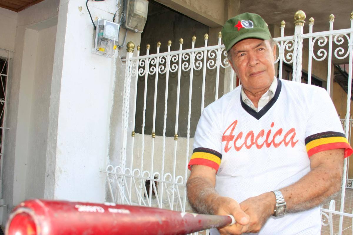 Pompeyo Llamas, otra gloria del béisbol de Bolívar que llega al cielo