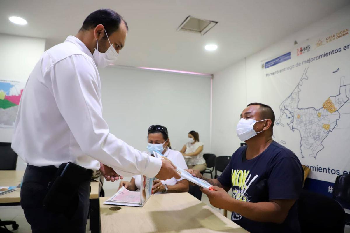 36 familias cumplieron su sueño de tener casa propia en Cartagena