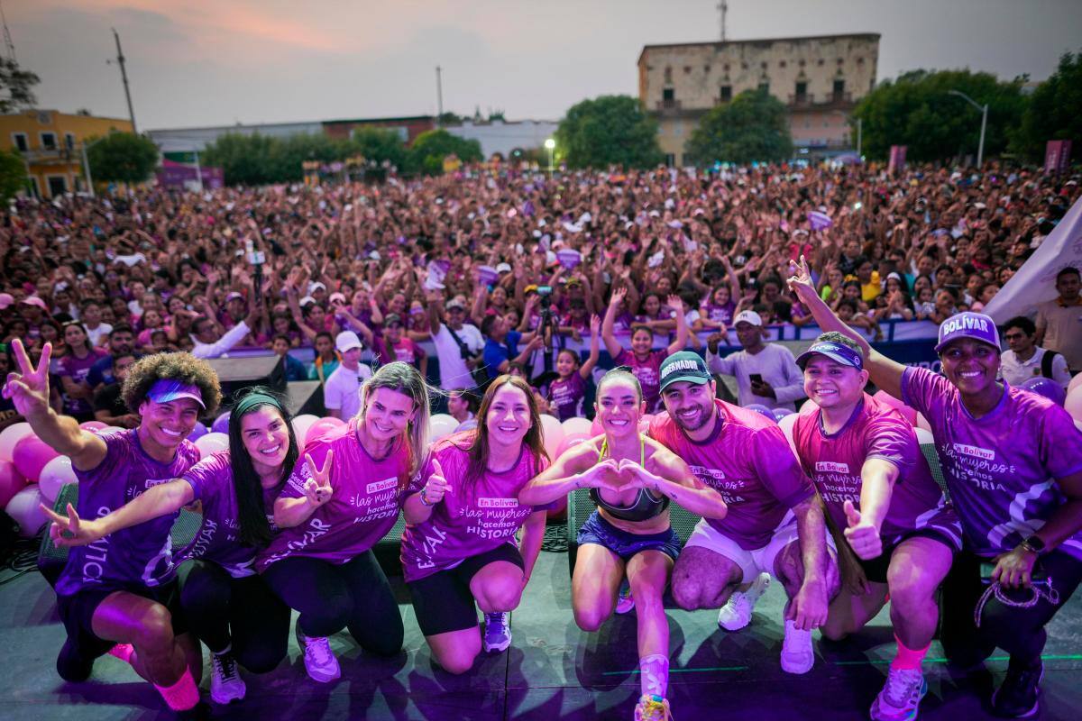 Más de 5,000 mujeres celebran en El Carmen de Bolívar el mes de la mujer