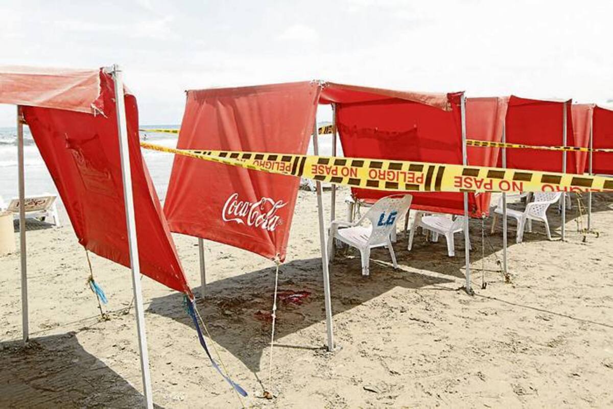 Al fiscal lo balearon mientras estaba a la sombra de una carpa en El Laguito.