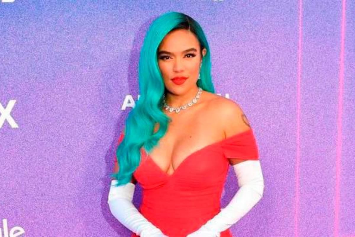 Billboard premia a Karol G por “romper las reglas”