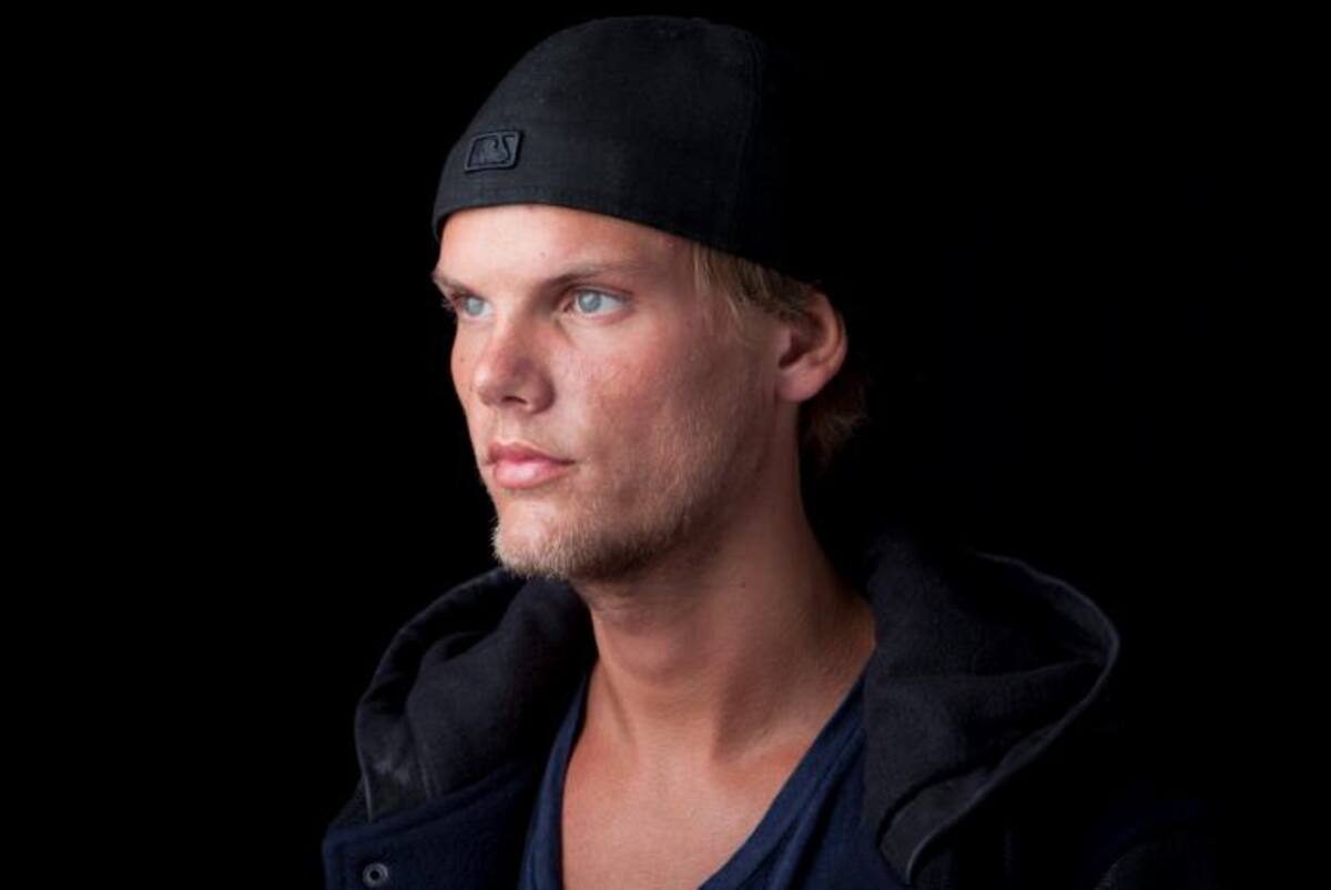 La trayectoria de Avicii incluye otros temas muy populares como "Wake me up" y "Hey Brother" y discos como "True" (2013) o "Stories" (2015). AP