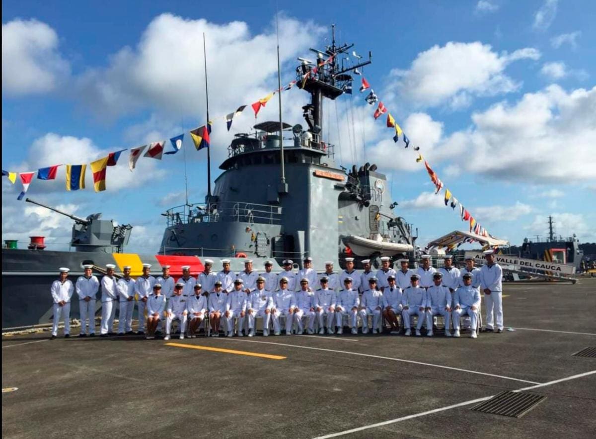 Francy Jael Hernández Sosa se convirtió en la primera mujer indígena que asciende a Teniente de la Armada de Colombia. // FOTO: Cortesía