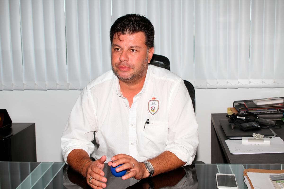 La Superintendencia sanciona a Rodrigo Rendón, presidente del Real, por cartel de boletería
