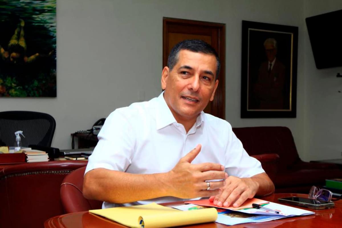 “Con esta renuncia se oscurece aún más el panorama para Cartagena”: Dumek