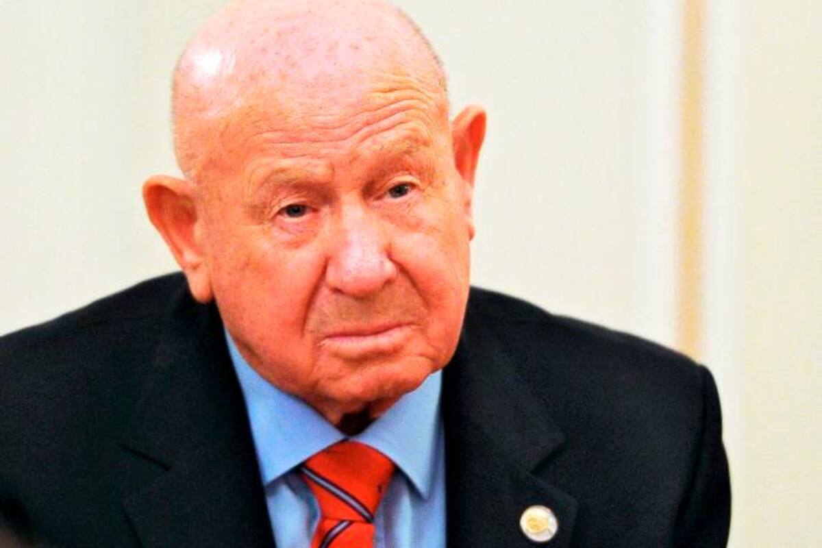 Fallece el cosmonauta soviético y primer caminante espacial Alexéi Leónov