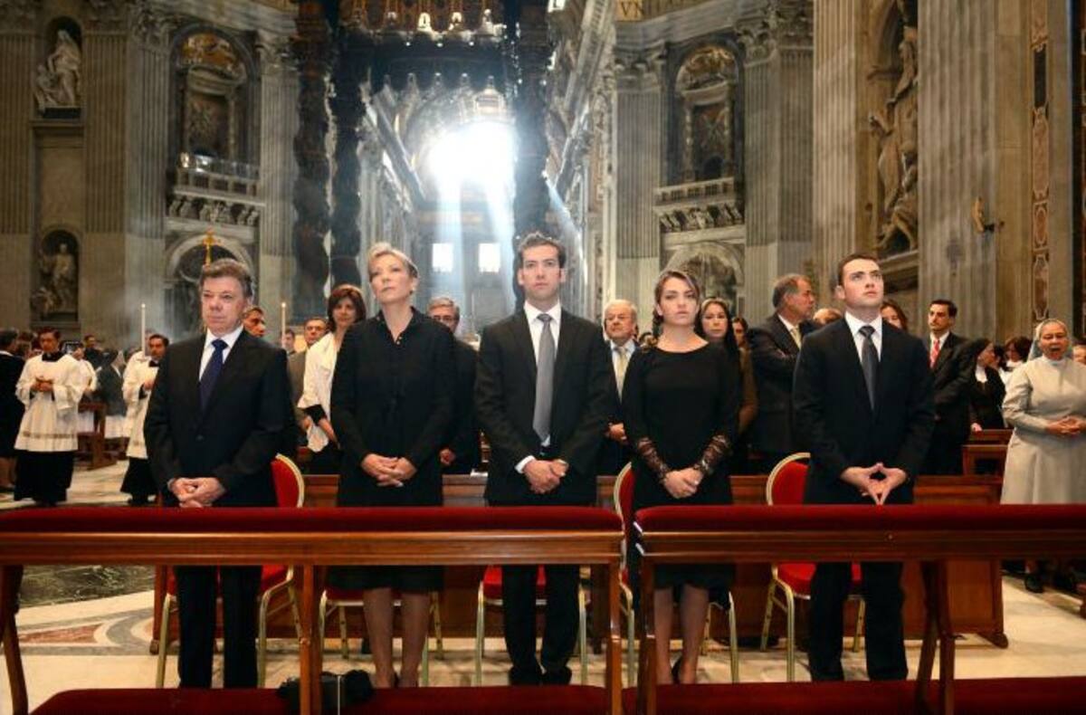 El presidente Santos viajó al Vaticano acompañado por su familia. Prensa Presidencia
