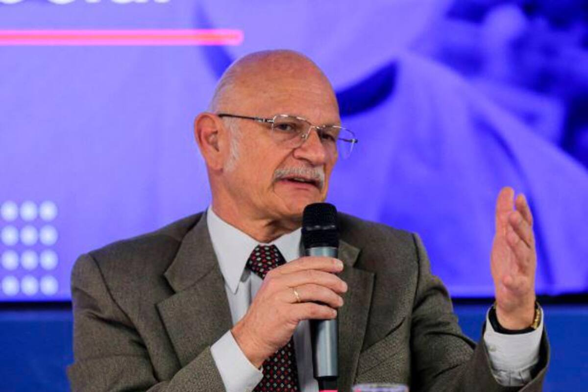 Minsalud designa a Francisco Rossi como director del Invima