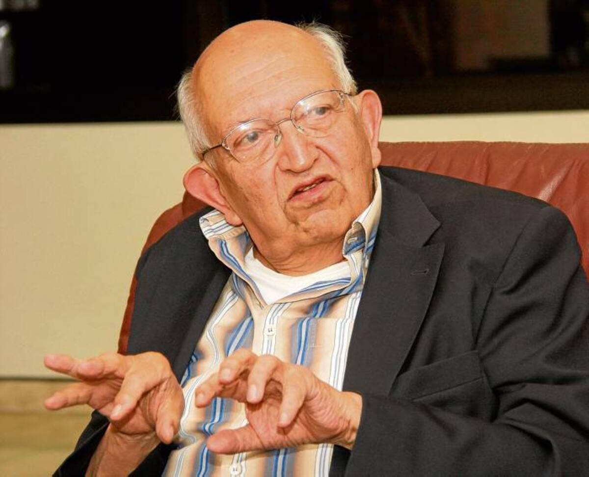 Plinio Apuleyo Mendoza.