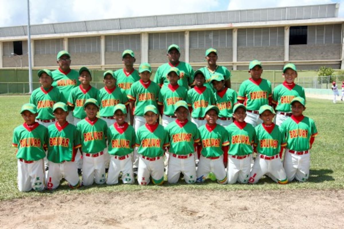 Selección Bolívar Preinfantil que hoy se mide Atlántico en el Clásico de la jornada. Óscar Díaz Acosta-El Universal