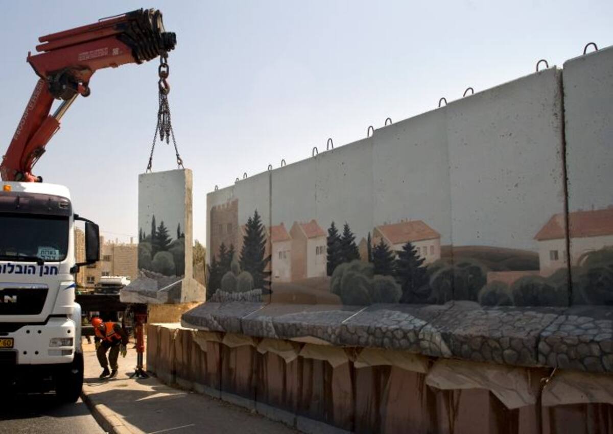 Los palestinos se anotaron una victoria provisional en abril de 2015, cuando la Corte Suprema israelí bloqueó el trazado del muro y pidió al gobierno considerar otros posibles. AP Sebastian Scheiner