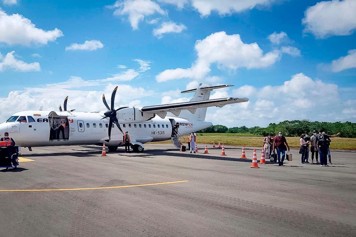 ¡Es un hecho! Llegó a Mompox el primer vuelo comercial de Medellín