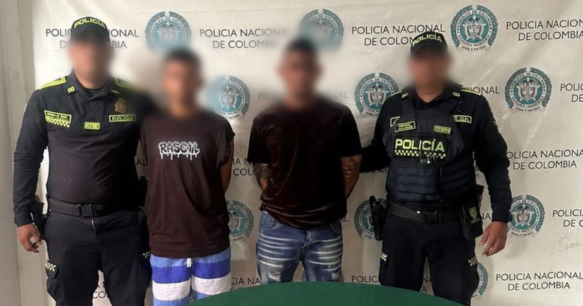 Dos hombres fueron sorprendidos con una granada y panfletos extorsivos