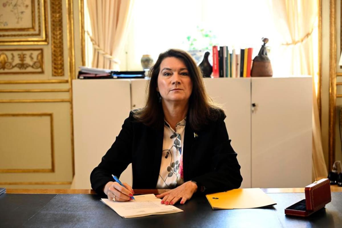 Suecia firma la solicitud de ingreso en la OTAN