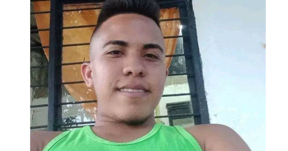 Gun attack on a car workshop left one dead and 2 injured