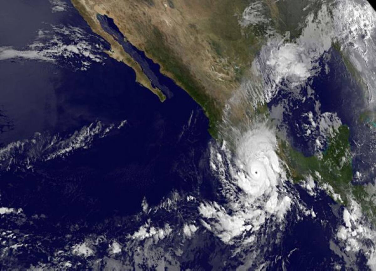 Huracán Raymond. AP